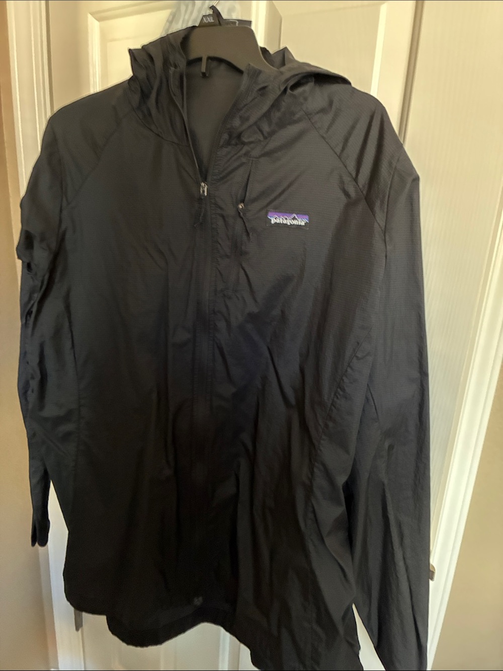 Patagonia Women’s Black Lightweight Hooded Jacket